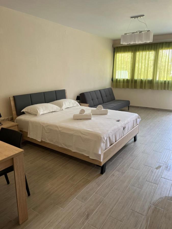 Bivas Apartments タソス エクステリア 写真
