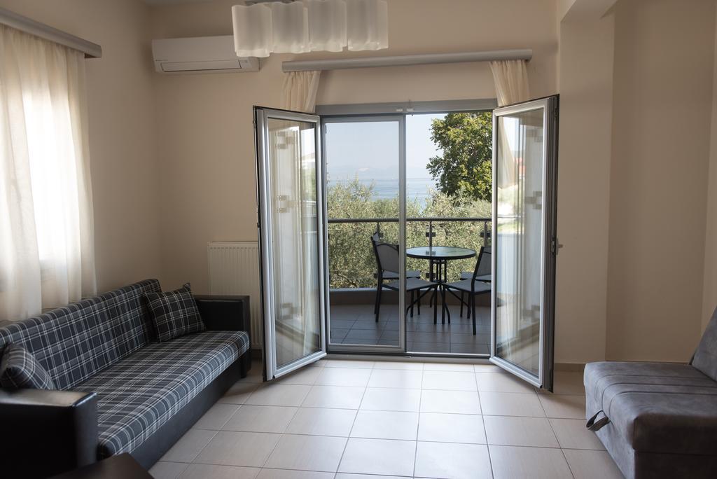 Bivas Apartments タソス エクステリア 写真