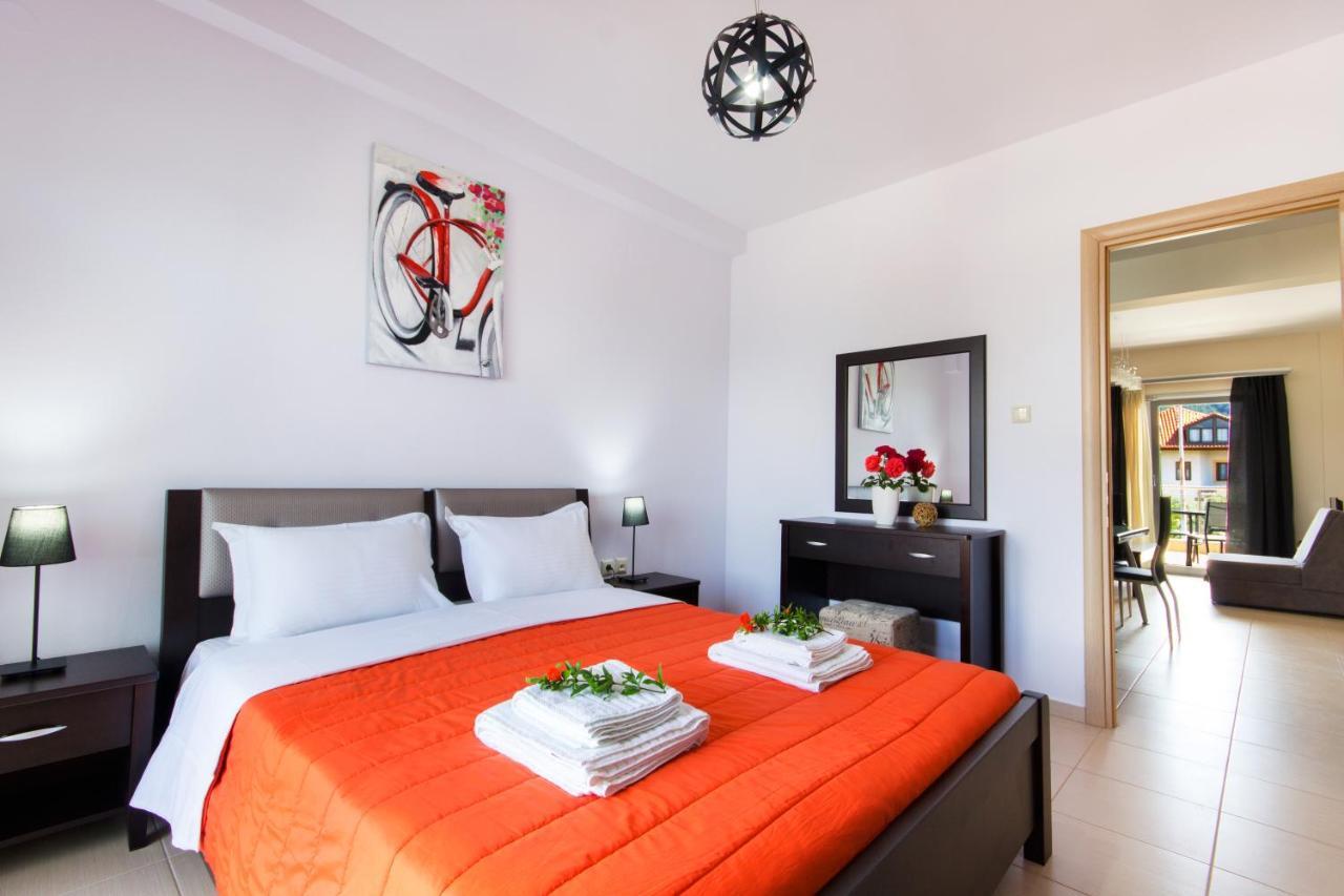 Bivas Apartments タソス エクステリア 写真